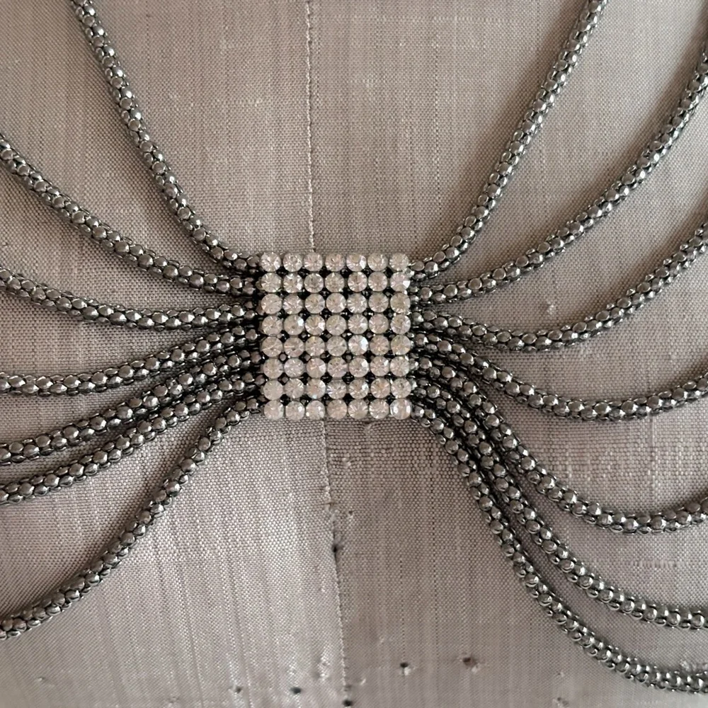 Dark Silver Tone Mesh Layered Swag Chest Chain Statement Necklace with‎ Crystal